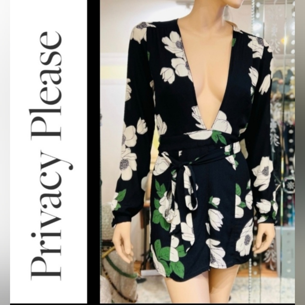 Privacy Please Romper Size Medium 100% Viscose Made in India